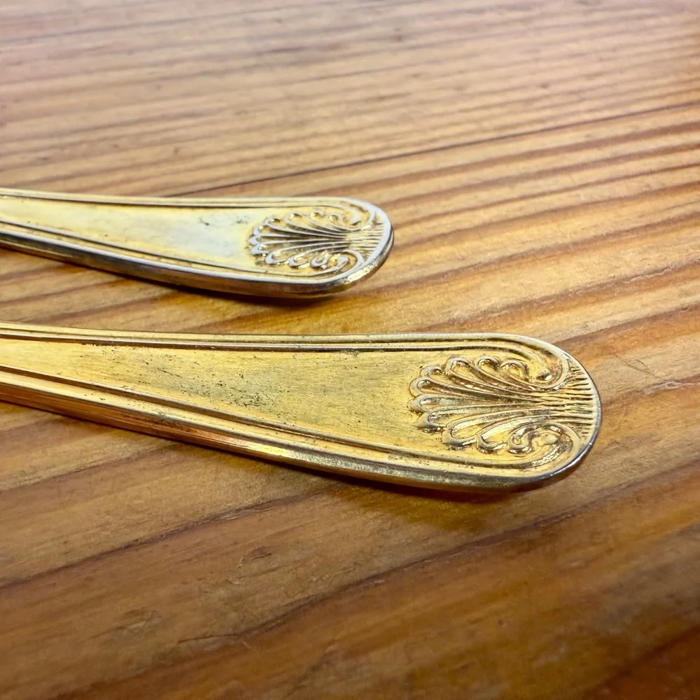 Vintage English Silverplate Serving Utensils | Shell Scroll Pattern | Set of 2